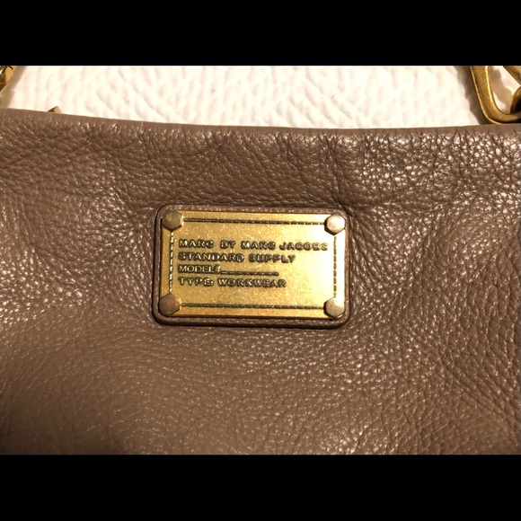 Marc by Marc Jacobs Percy Q Crossbody Bag - Taupe - Picture 3 of 8